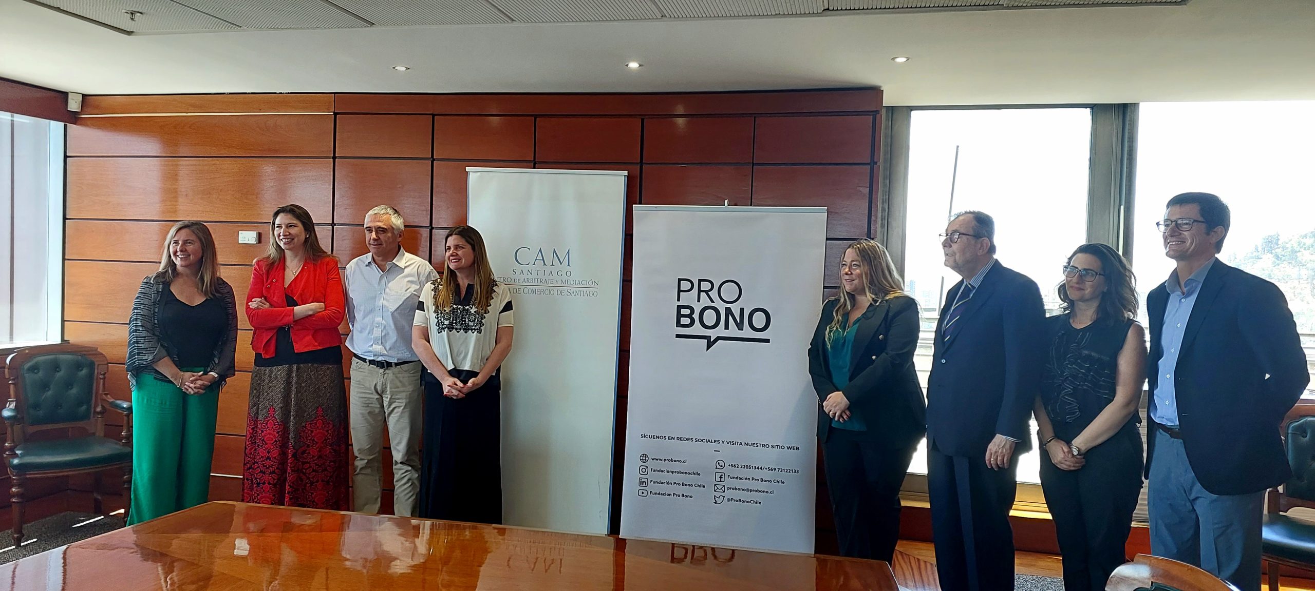Acuerdo CAM Santiago y Fundación Pro Bono