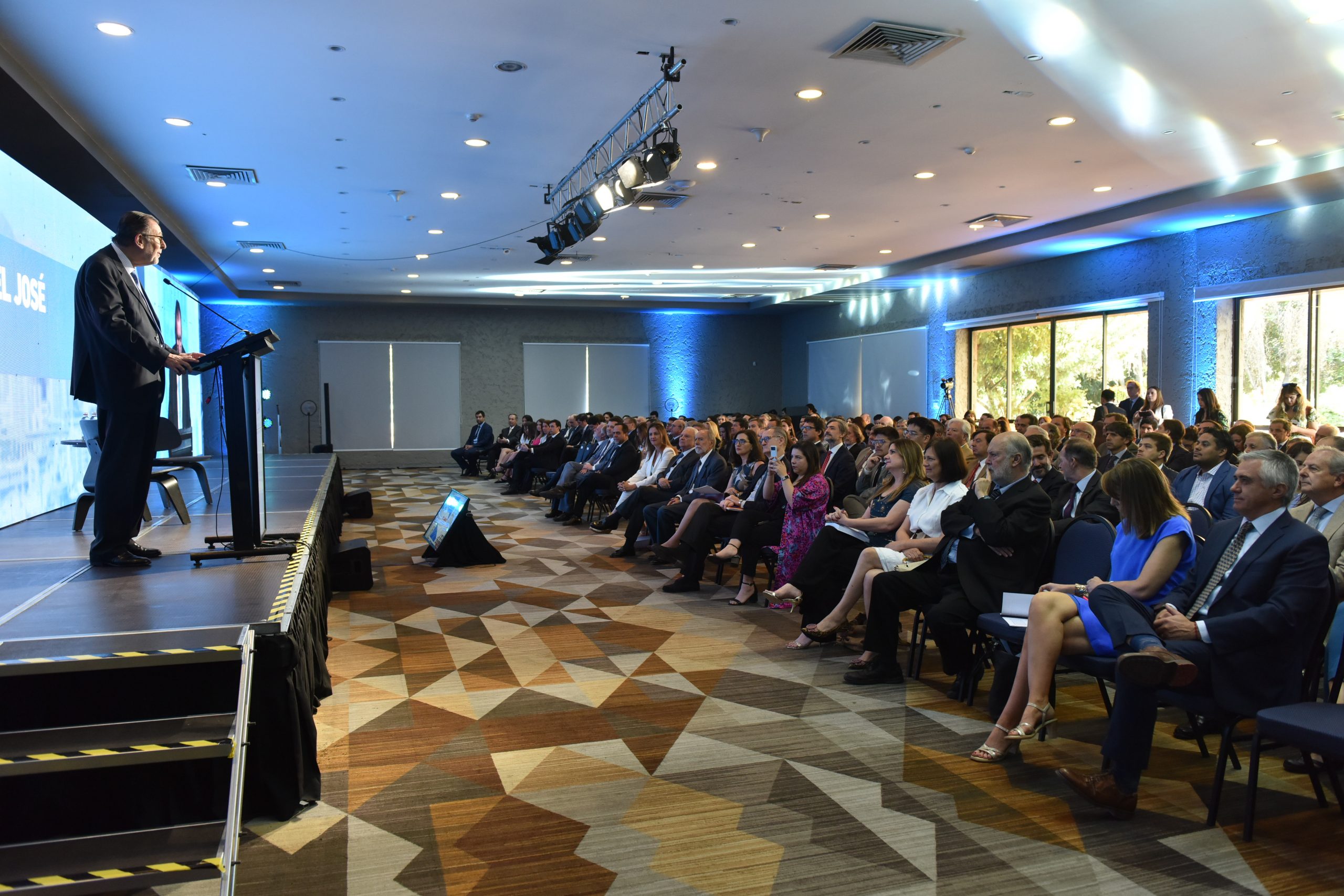 Manuel José Vial (presidente del Consejo Directivo del CAM Santiago): “El CAM Santiago tiene un bien ganado prestigio, tanto en Chile como en el extranjero”.