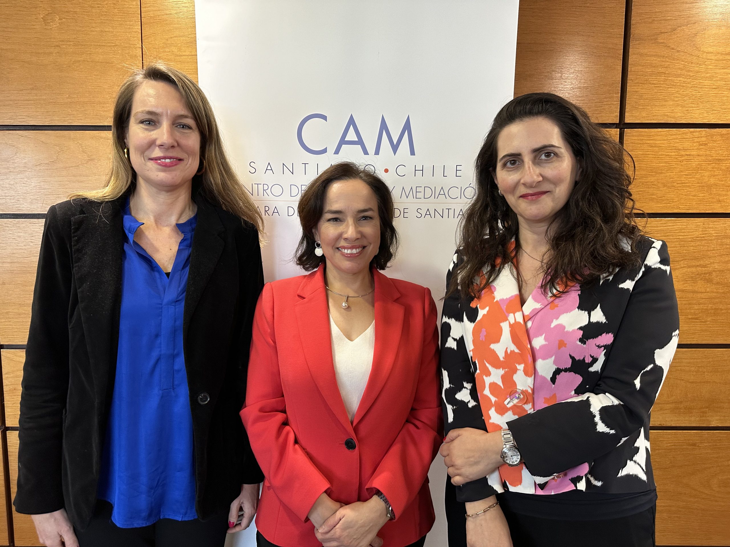 Sabina Sacco y Enrique Barros se integran al Consejo Directivo del CAM Santiago