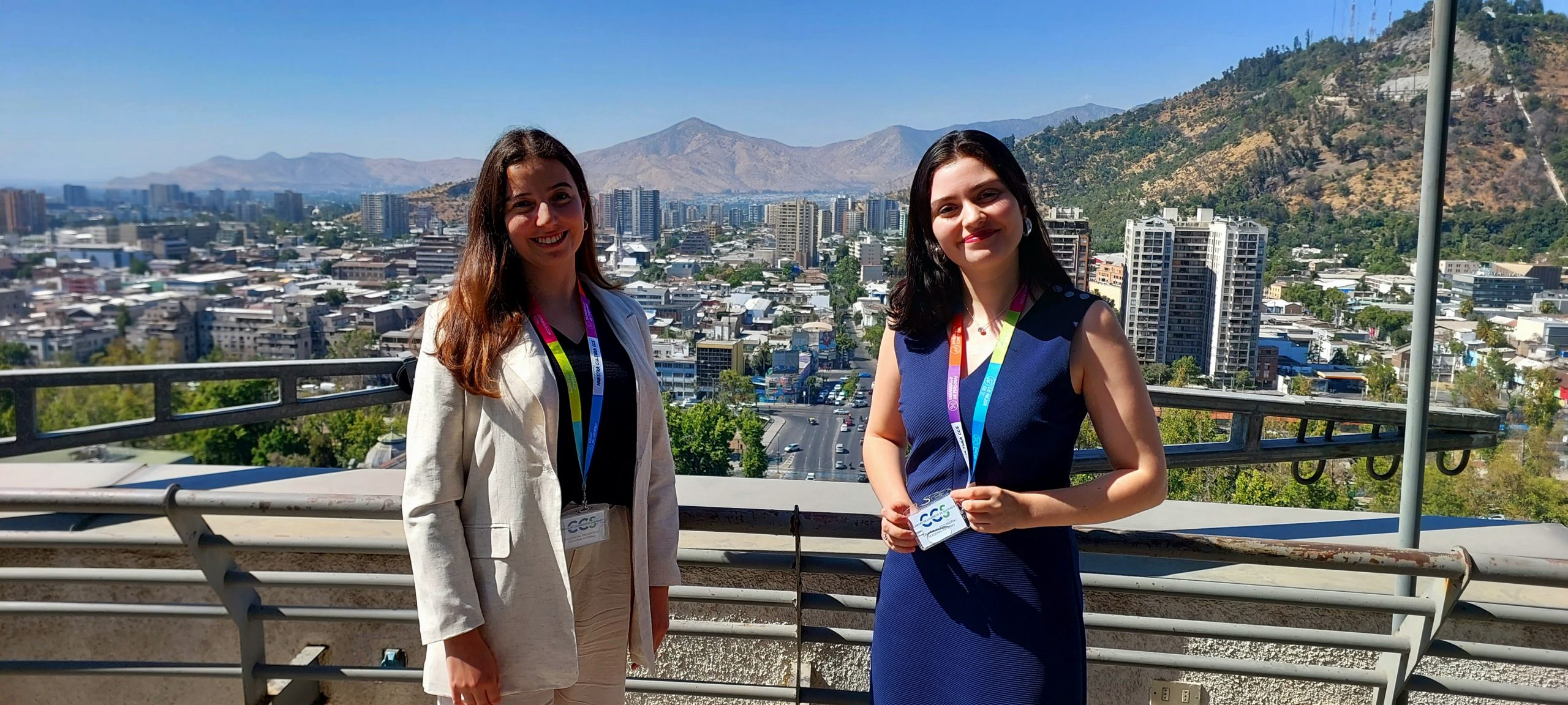 Estudiantes de 6 universidades realizan pasantías de primavera y verano en el CAM Santiago