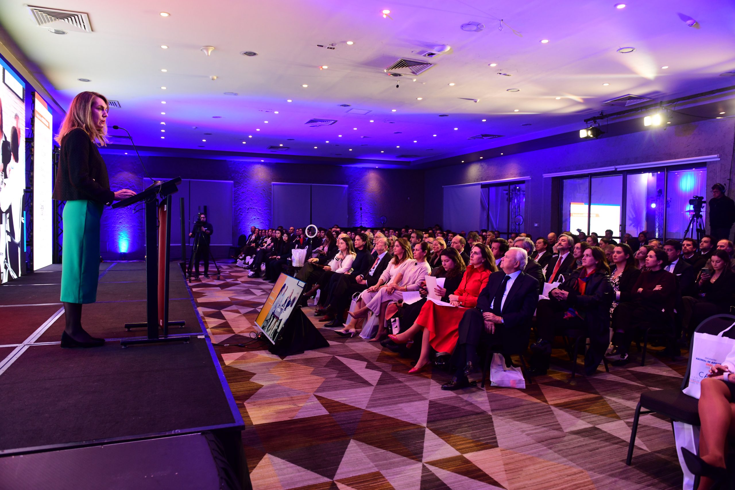 Más de 330 personas se reúnen en el Segundo Encuentro Nacional de Arbitraje del CAM Santiago