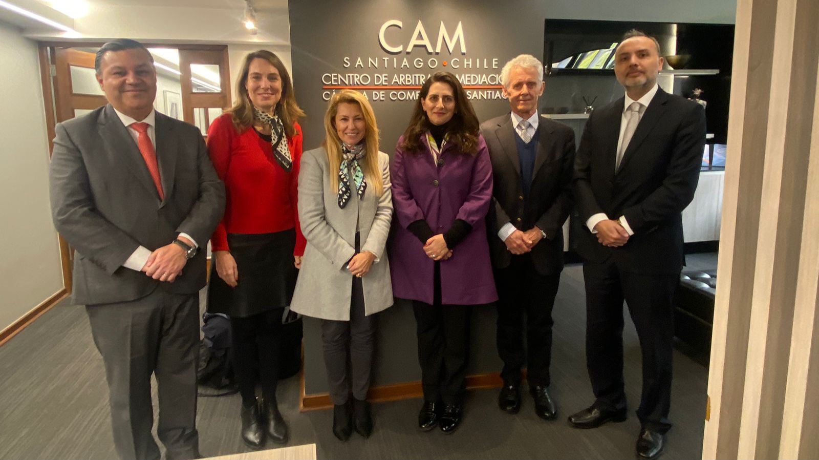 Autoridades del CAM Santiago reciben visita del Centro de Mediación y Arbitraje de la Araucanía (C-MedYAr)