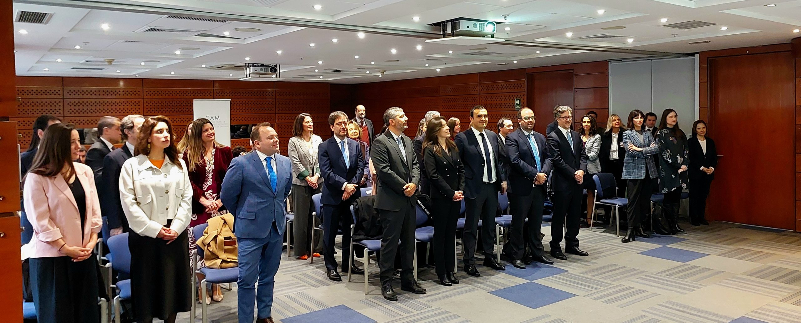 36 árbitras y árbitros se integran a la nómina general del CAM Santiago