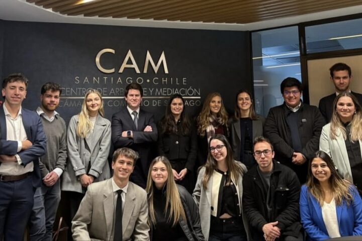 Equipo del CAM Santiago recibe visita de 4 universidades nacionales en 2025