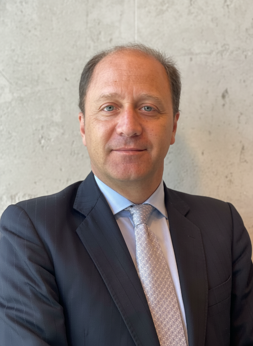 Editorial de Ricardo Riesco Eyzaguirre, presidente del Consejo Directivo del CAM Santiago.