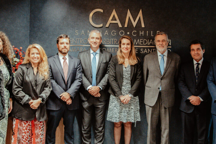 Octava edición del libro «El Juicio Arbitral» se presenta en el CAM Santiago
