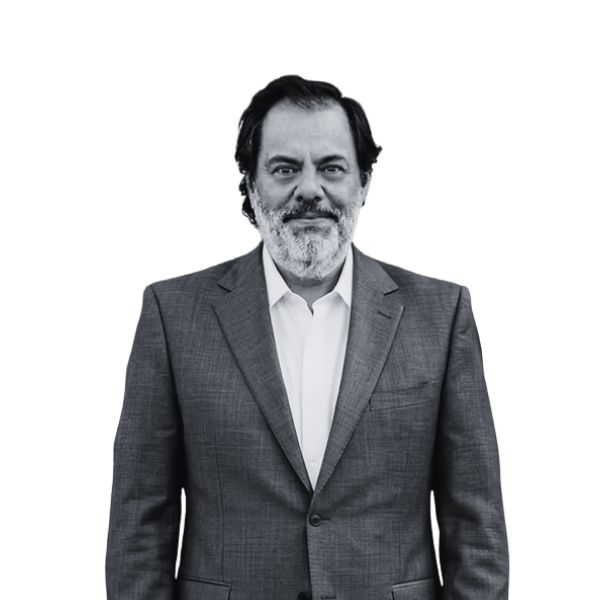 Aylwin Bustillos, Tomás