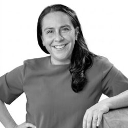 Pérez Barrera, Javiera