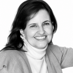 Fernández Saldías, Marcela