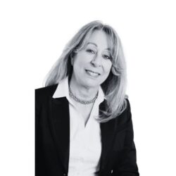 Muñoz Ortúzar, María Teresa