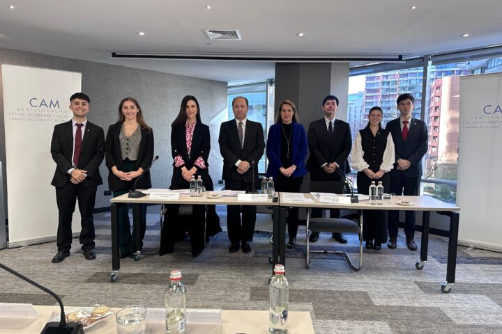 Pontificia Universidad Católica de Valparaíso se consagra como ganadora del «XIV Pre-Moot del CAM Santiago»