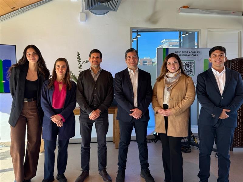 Comité De Sostenibilidad Ccs Se Reunió En El Nuevo Showroom De Cic Comité De Sostenibilidad Ccs Se Reunió En El Nuevo Showroom De Cic