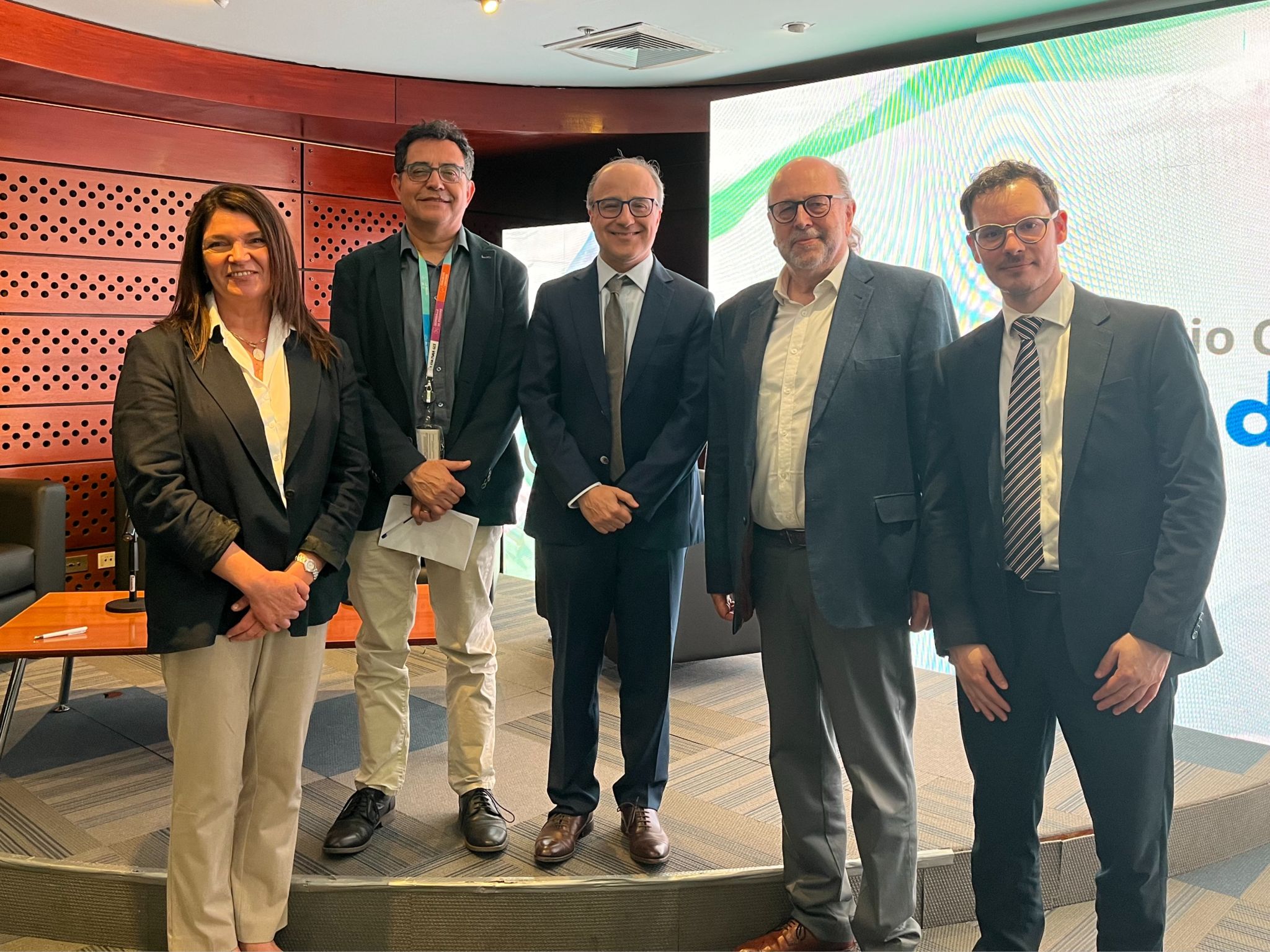 CCS aborda los principales desafíos del comercio internacional en 2025