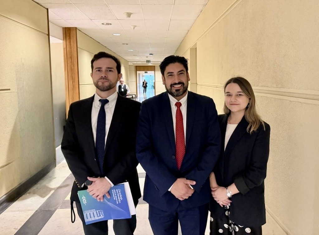 CCS presenta al presidente de la Comisión de Gobierno Interior evidencia técnica sobre el feriado electoral para el comercio