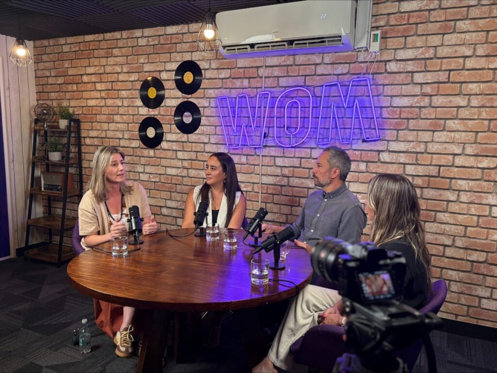 Gerente de Sostenibilidad CCS participa en panel sobre liderazgo ...