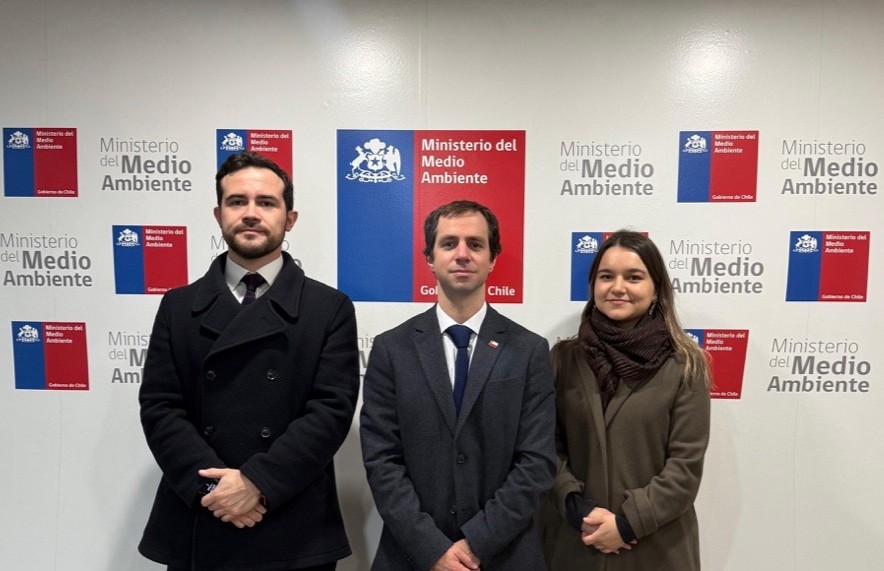 CCS y Consejo de Supermercados se reúnen con subsecretario del medio ambiente para abordar desafíos regulatorios