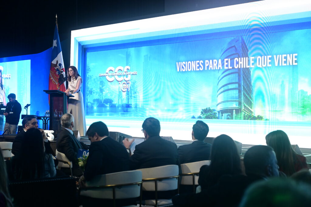CCS propone medidas para el crecimiento y seguridad social labora...