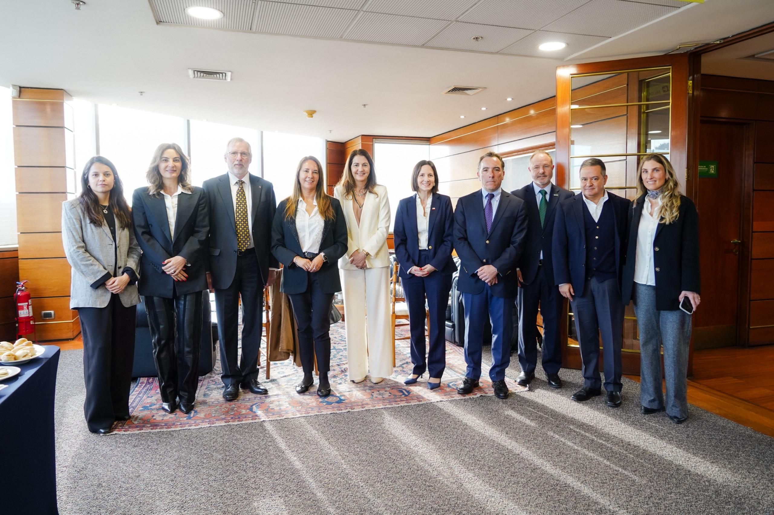 Subsecretaria de SUBREI aborda en la CCS oportunidades de inversión y crecimiento en el nuevo escenario global