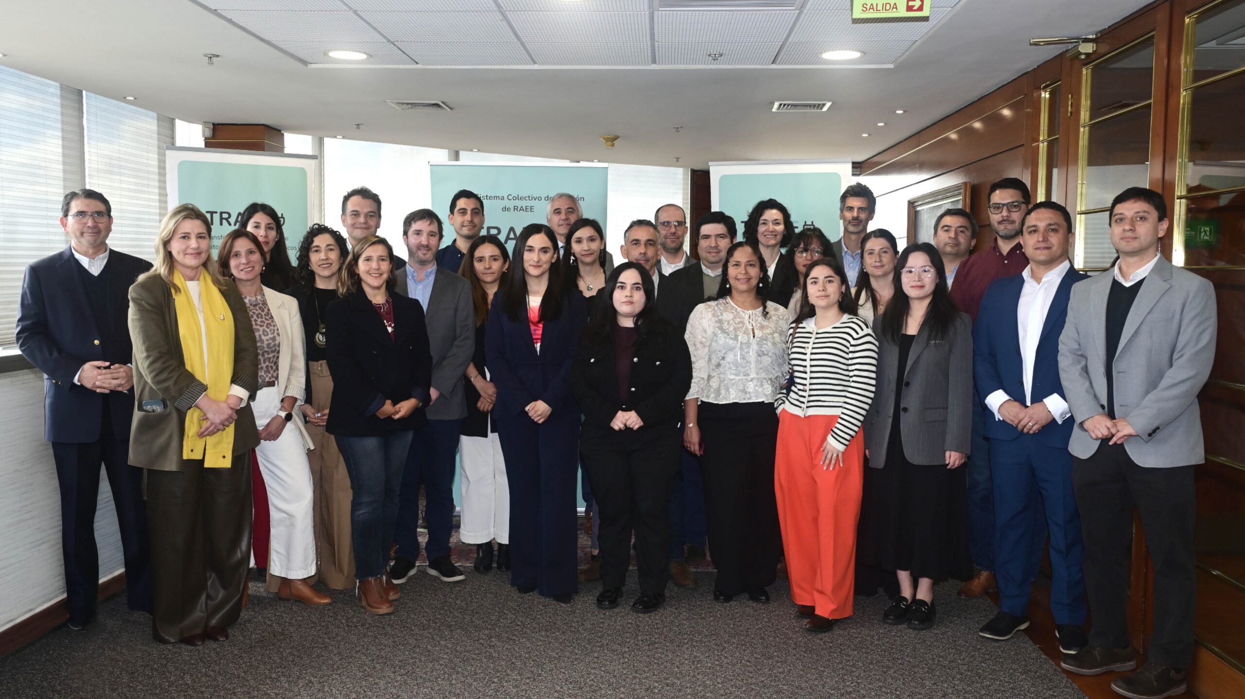 Con 22 marcas se consolida el GRANSIC TRAEE, el primer sistema  de reciclaje electrónico de Chile