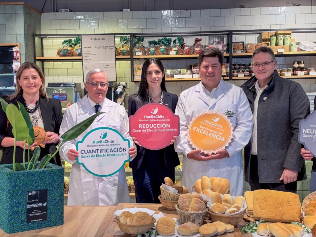 CCS acompaña a Panadería San Camilo en reconocimiento de Huella...