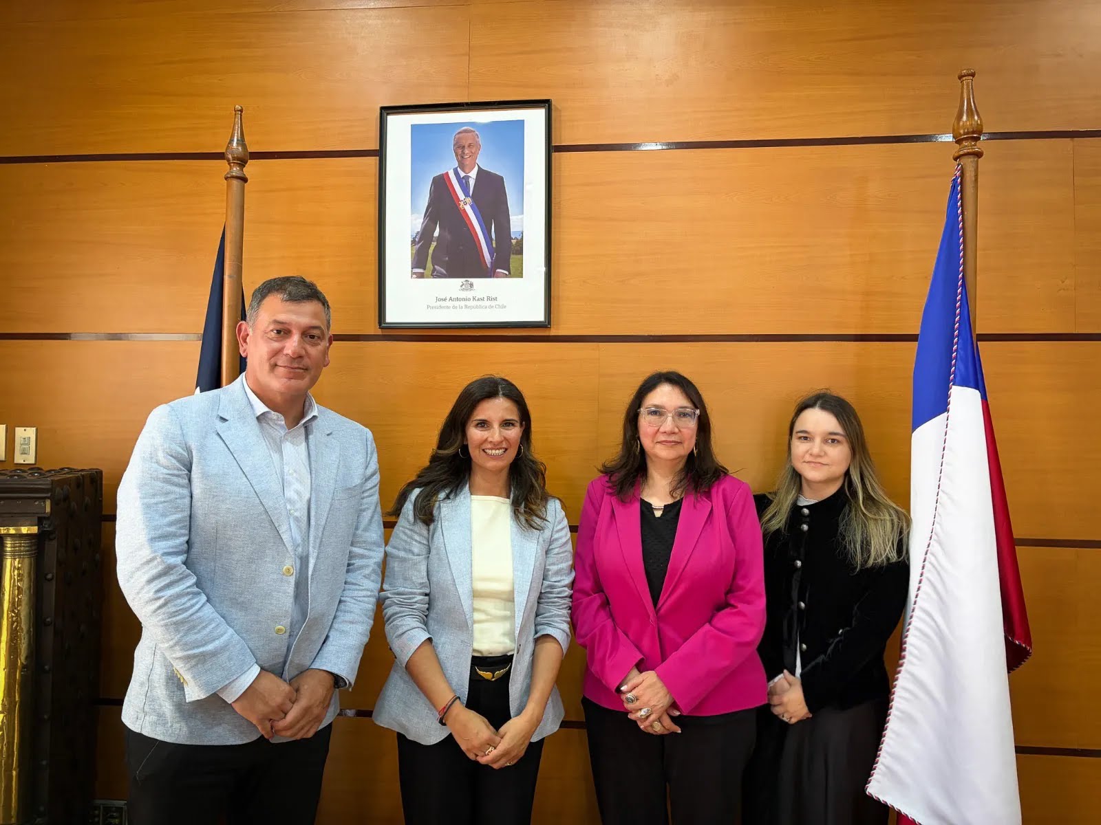 CCS fortalece diálogo institucional con Aduanas